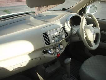 2003 Nissan March Photos