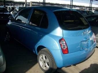 2003 Nissan March Photos