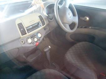 2003 Nissan March Pictures