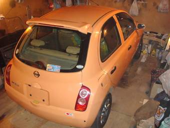 2003 Nissan March Pictures