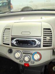 2003 Nissan March Pictures