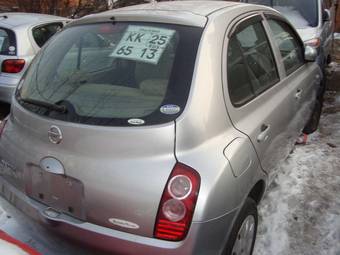 2003 Nissan March Pictures