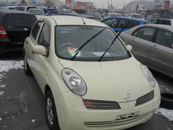 2003 Nissan March Pictures