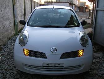 2003 Nissan March Pictures