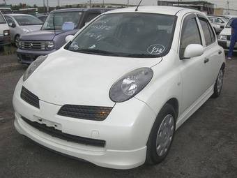 2003 Nissan March Pictures