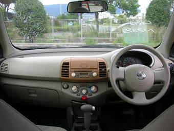 2003 Nissan March Pictures