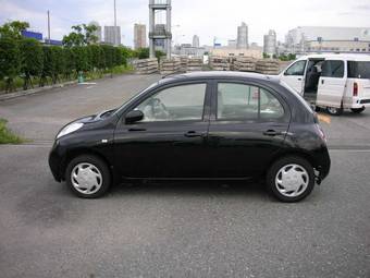 2003 Nissan March Photos