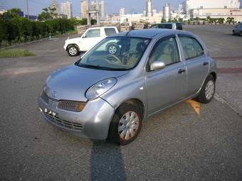 2003 Nissan March Pictures