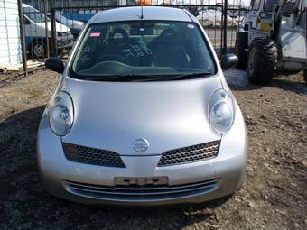 2003 Nissan March Pictures