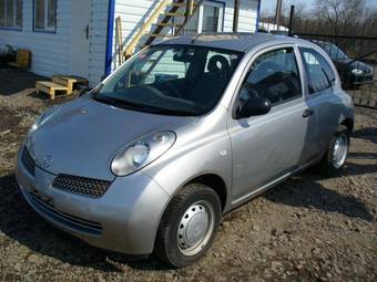 2003 Nissan March Photos