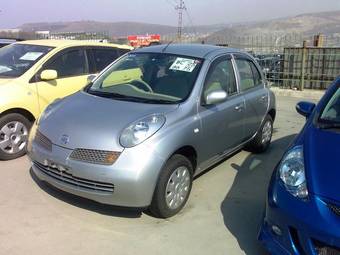 2003 Nissan March Photos
