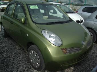 2003 Nissan March Photos