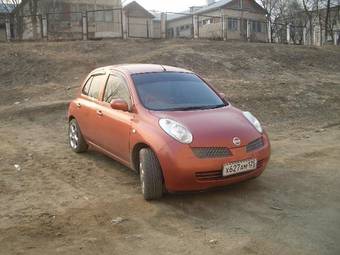 2003 Nissan March Photos