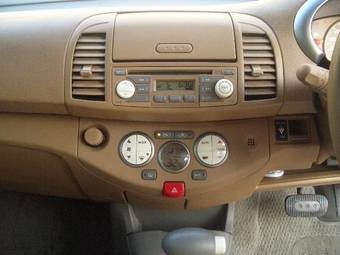 2003 Nissan March Images