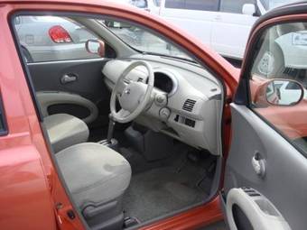 2003 Nissan March Pictures