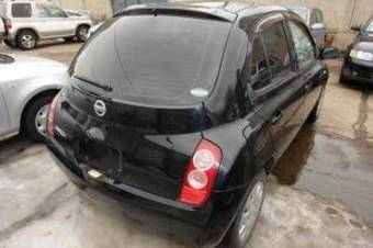 2003 Nissan March Pictures