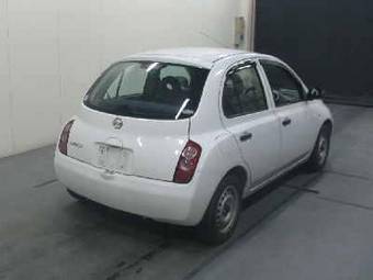 2003 Nissan March Photos
