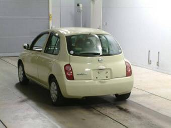 2003 Nissan March Pictures
