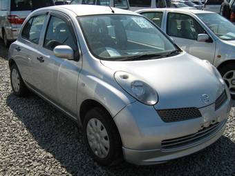 2003 Nissan March Photos