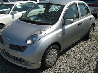 2003 Nissan March Pictures