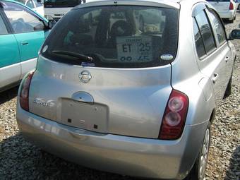 2003 Nissan March Photos
