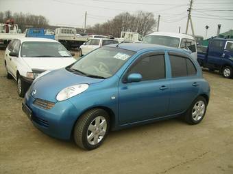 2003 Nissan March Pictures
