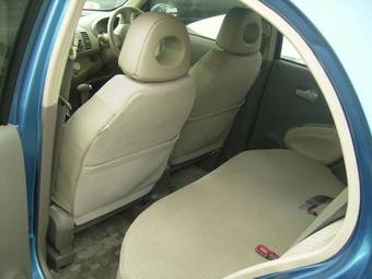 2003 Nissan March Photos