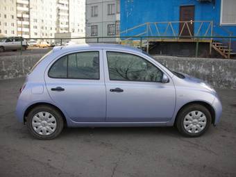 2003 Nissan March Images