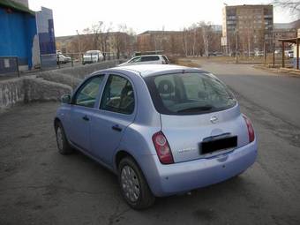 2003 Nissan March Pictures