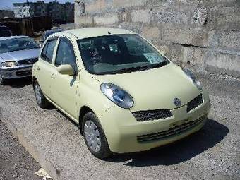 2003 Nissan March Pictures