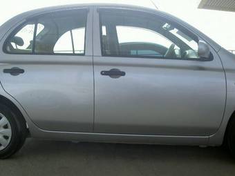 2003 Nissan March Pics