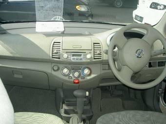 2003 Nissan March Pictures