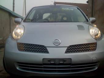 2003 Nissan March Photos