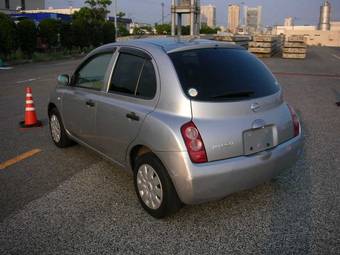 2003 Nissan March Pictures