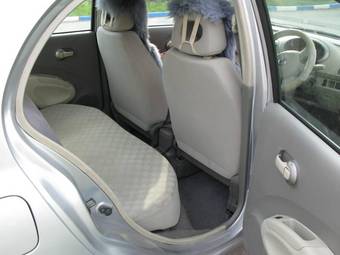 2003 Nissan March Pictures