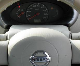 2003 Nissan March Photos