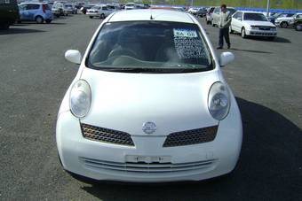 2003 Nissan March Pictures