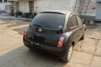 2003 Nissan March Pictures