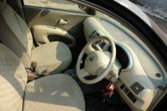 2003 Nissan March Pics