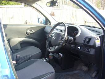 2003 Nissan March Photos