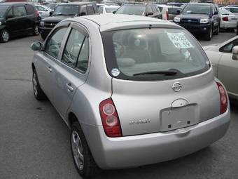 2003 Nissan March Pictures