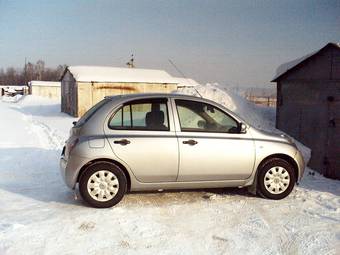 2003 Nissan March Pictures