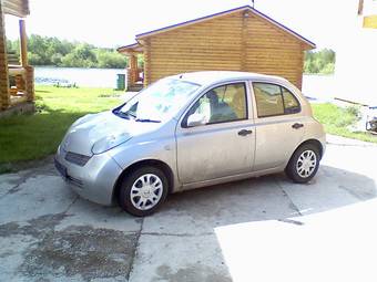 2003 Nissan March Photos