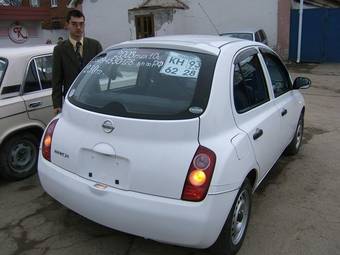 2003 Nissan March Photos