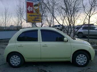 2003 Nissan March Pictures