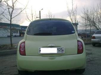 2003 Nissan March Pictures