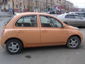 2003 Nissan March Pictures