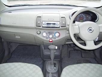 2003 Nissan March Pictures