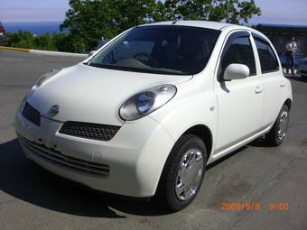 2003 Nissan March Pictures