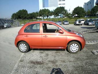 2003 Nissan March Pictures